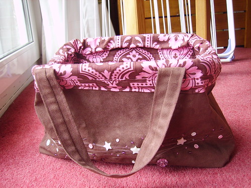 Brown & pink carpet bag - from a pattern