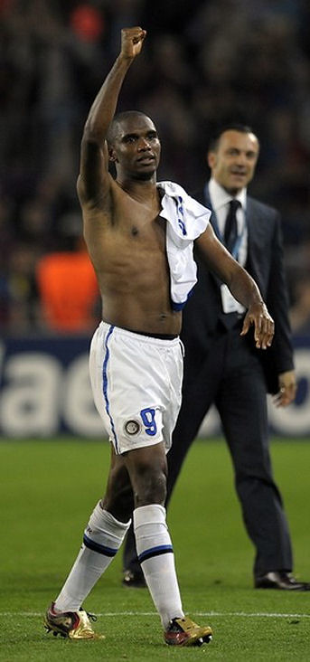 Samuel Eto'o shirtless