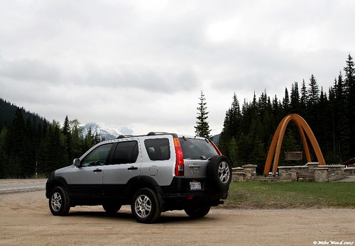 CRV at Rogers Pass 1