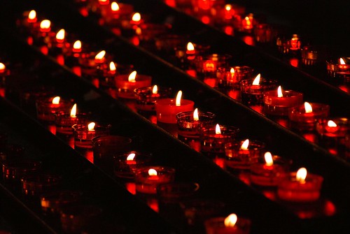 candles burning together