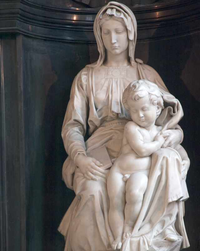 Michelangelo's Mary and Child Brugge