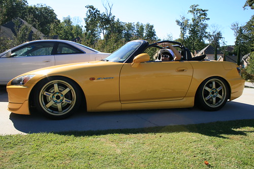tribute to the first slammed s2k i ever saw DUT619