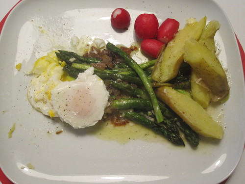 Salad: asparagus, radishes, potatoes, poached eggs