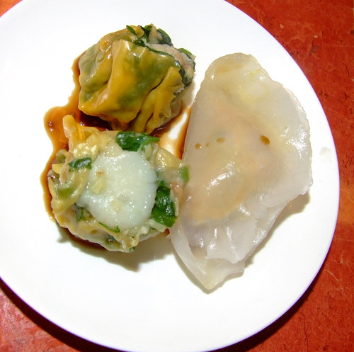 Oriental Expression - yum cha - crab and spinach, prawn dumpling, scallop and vegetable