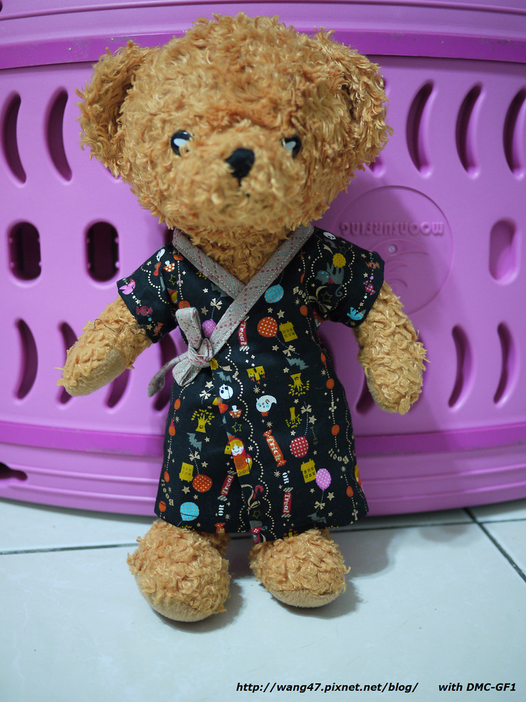 20101103-03幫小熊做和服