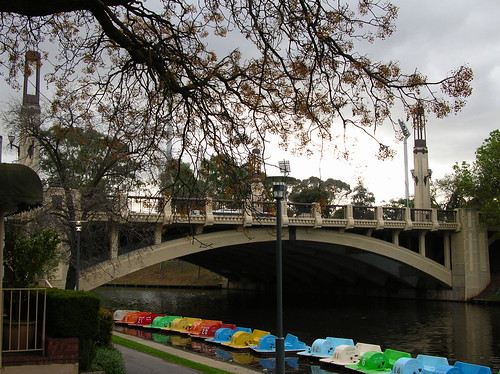 Adelaide Bridge