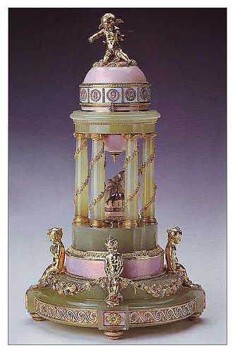 015-Huevo columnata 1910- Faberge