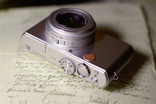Leica D-Lux 2 - Camera-wiki.org - The free camera encyclopedia