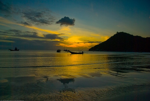 Sunrise on Thong Nai Pan Yai beach, Koh Phan Nang