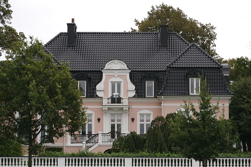 Zlatan’s house by HÃ¥kan DahlstrÃ¶m, on Flickr