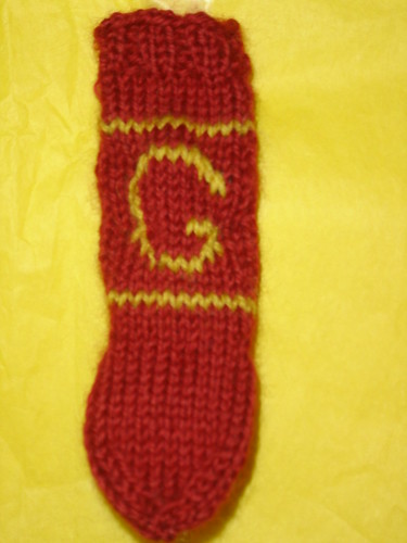 Mini-Gryffindor Gold Snitch sock for Lulu33 Reducio Swap 2010
