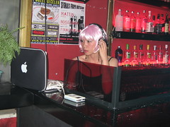 團長露露在伊斯坦堡的Dogzstar作DJ