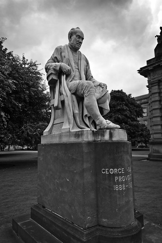 Reverend George Salmon statue, Trinity College #2