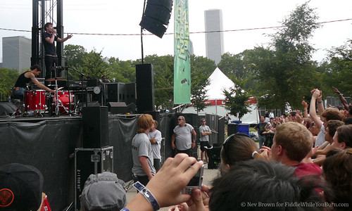 08.04 Matt & Kim @ Lollapalooza (1)