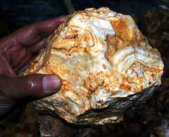 Aceh quartz (Mangiwau) Tags: forest gold mine mining aceh nad barat sigli pidie epithermal wowiekazowie