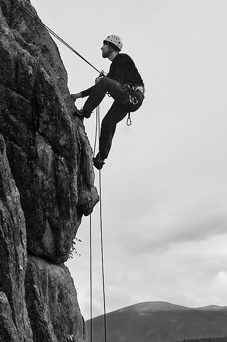 Mark Rappels off in the Rain