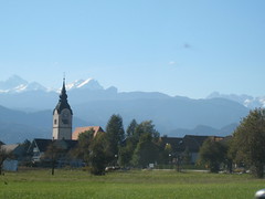 drive to Lake Bled, with backdrop of Julian Alps