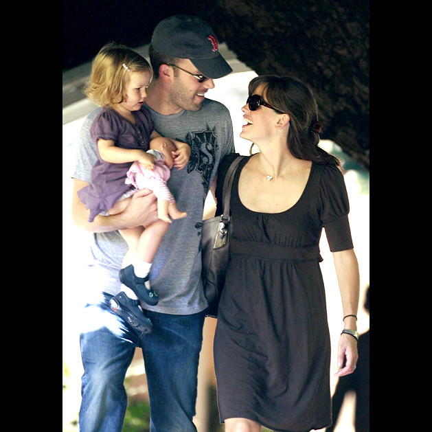 Ben Affleck, wife Jennifer Garner and daughter Violet enjoy their Memorial Day weekend in LA by HOLLYWOOD KIDS
