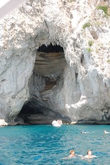 Capri岛的神秘洞穴