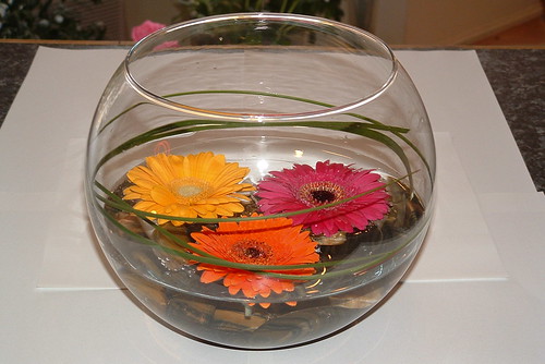goldfish bowl table centerpieces. Gerbera table centre