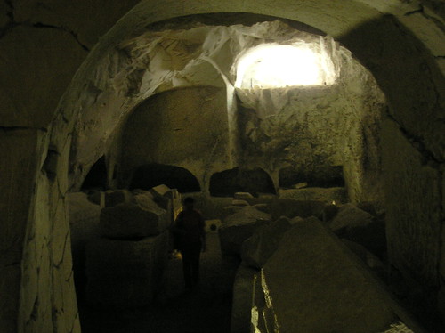 catacomb chamber