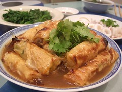 Beancurd Rolls with Shredded Daikon Radish and Carrot by avlxyz