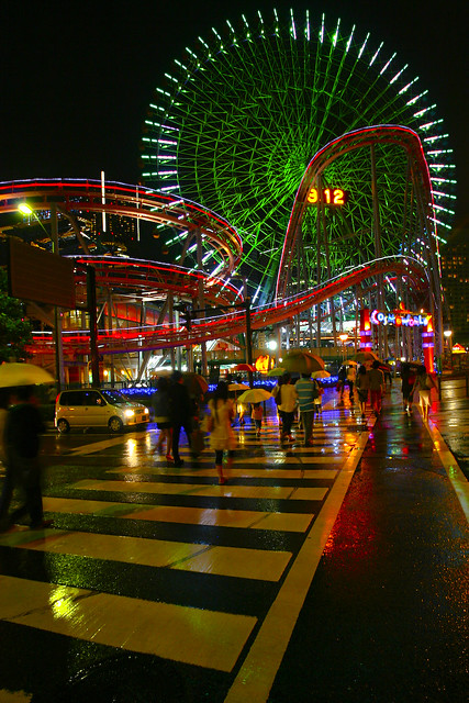 Cosmoworld, Yokohama at Night