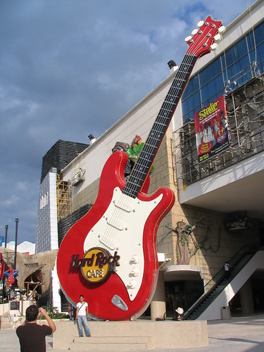 Big guitar