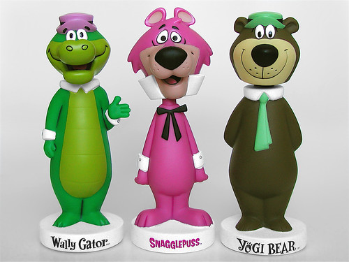 funko wacky wobblers: wally gator, snagglepuss, yogi bear