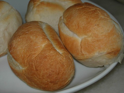 dinner rolls