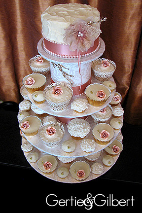 & french Cupcake French Wedding Vintage white Stand  stand â€” cupcake Cupcakes vintage Pictures
