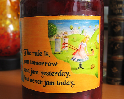 Sour cherry preserves in jar (2)