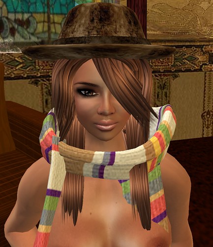 Geekgasm 15 Avatar Bizarre Dr Who hat and scarf