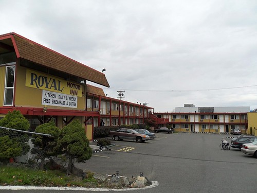 Royal Motor Inn Everett Washington by Dornoff Photography