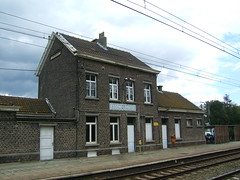 Essene-Lombeek railway station