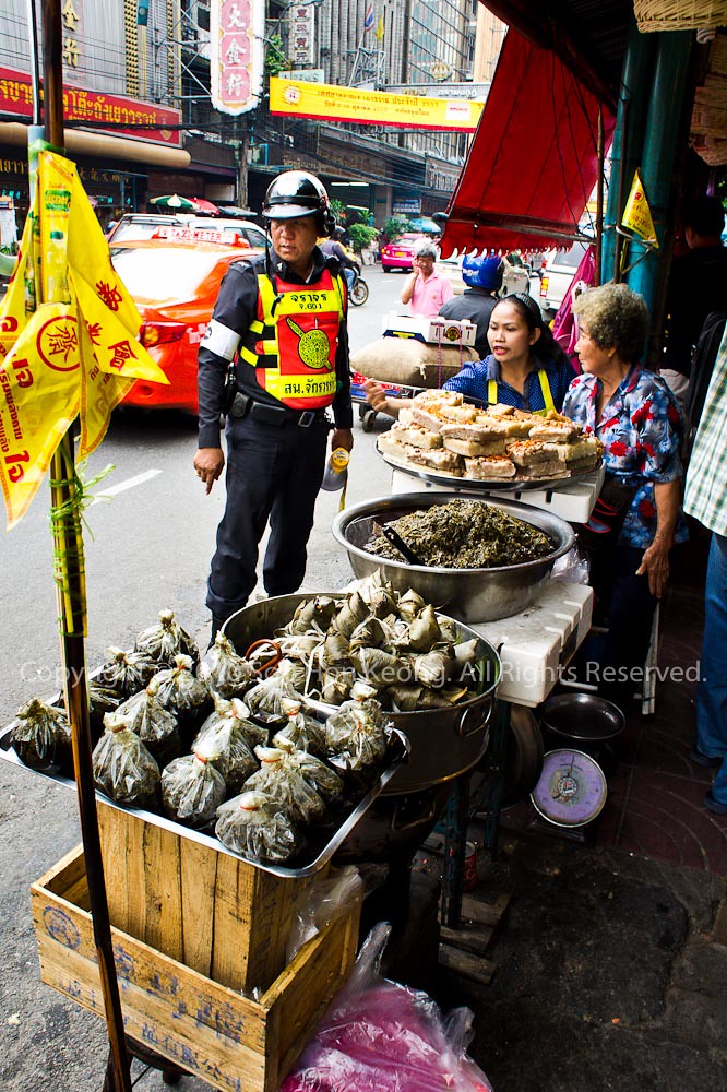 Vendor @ ChinaTown, Bangkok, Thailand