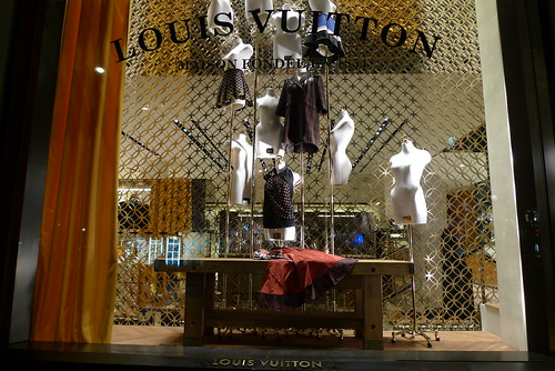 Vitrines Louis Vuitton - Paris, juin 2010