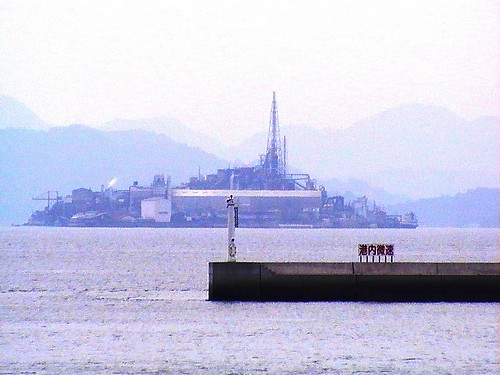 契島（ちぎりしま） 広島の軍艦島 2