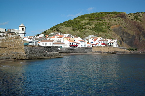 Baía de Porto Pim