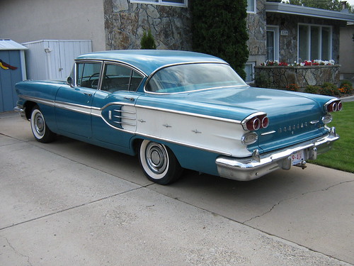 1958 Pontiac Laurentain