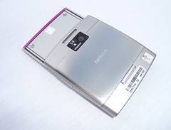 Nokia X5 (X5-01) back / open by textlad