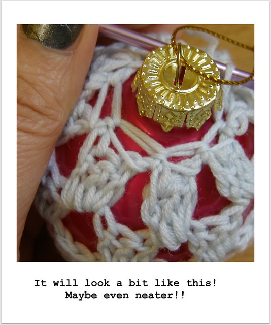 image 16 : Crocheted Baubles