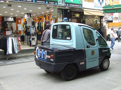 Viatura da Pol?cia Federal Argentina funny car. Image by analuiza_olive