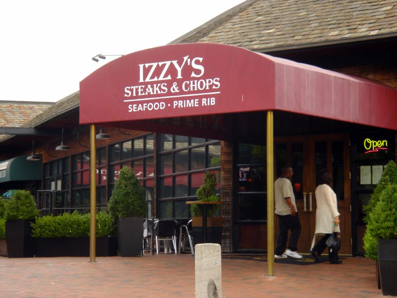 Izzy's Steaks and Chops