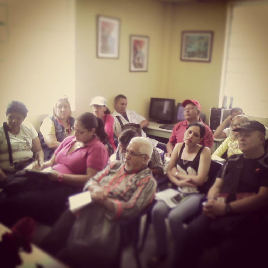: Asamblea en el ASIC Gran Colombia, estado M'erida. #SaludComunal