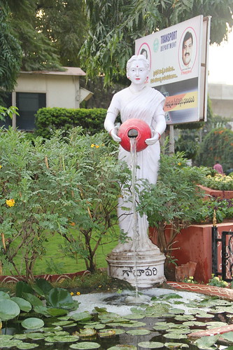 Hyderabad - India <a style="margin-left:10px; font-size:0.8em;" href="http://www.flickr.com/photos/47929825@N05/24266058032/" target="_blank">@flickr</a>