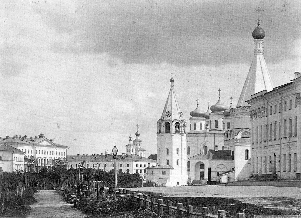 : In the Kremlin (Nizhny Novgorod).