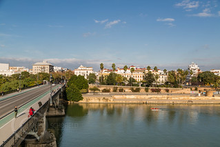 Seville Jan 2016 (5) 163 - Around Triana Bridge