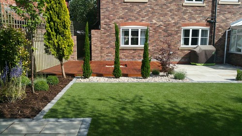 Landscape Gardening Wilmslow -  Decking Paving and Artificial Lawn Image 17