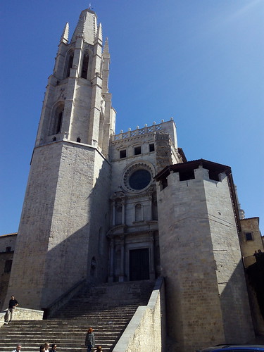 Girona <a style="margin-left:10px; font-size:0.8em;" href="http://www.flickr.com/photos/141744890@N04/25720557944/" target="_blank">@flickr</a>